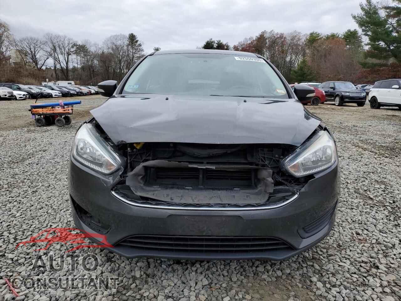 FORD FOCUS 2015 - 1FADP3F22FL283845