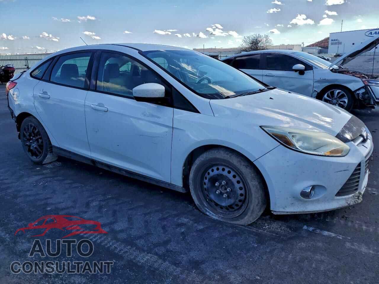 FORD FOCUS 2012 - 1FAHP3F26CL214640