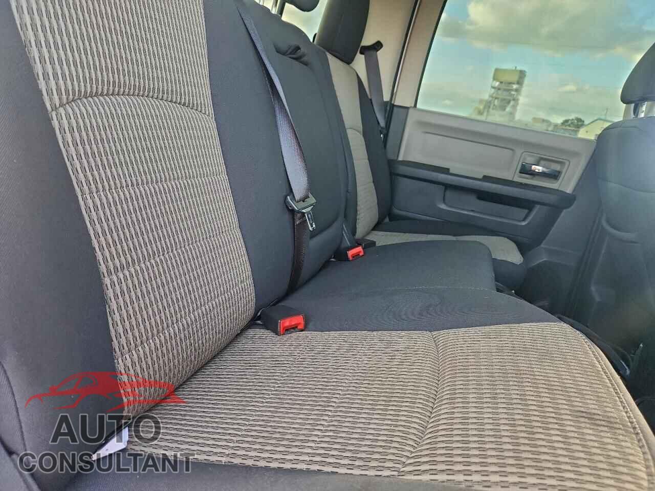 DODGE RAM 1500 2012 - 1C6RD6LT7CS290192
