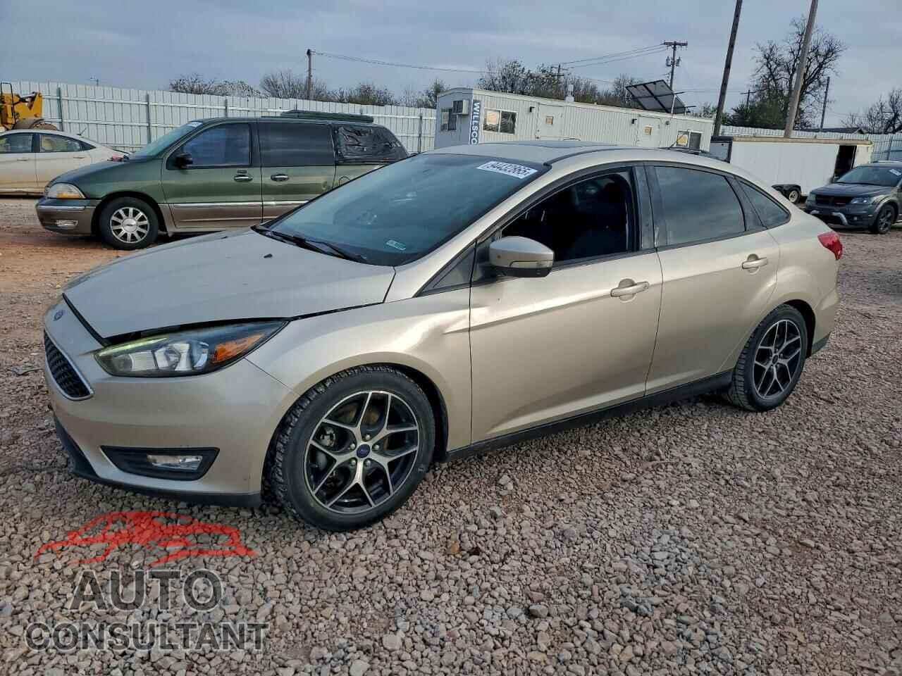 FORD FOCUS 2017 - 1FADP3H20HL210490