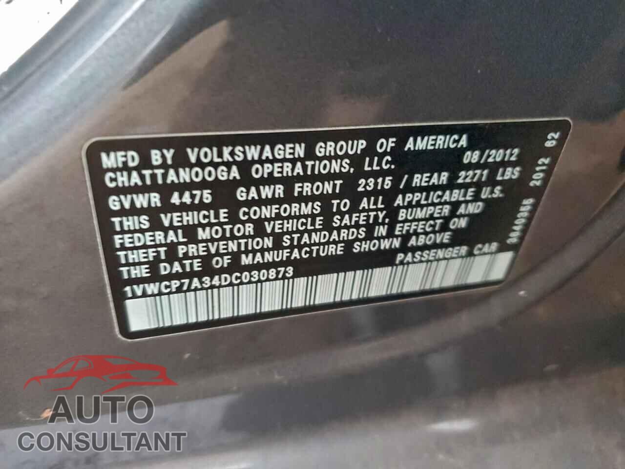 VOLKSWAGEN PASSAT 2013 - 1VWCP7A34DC030873