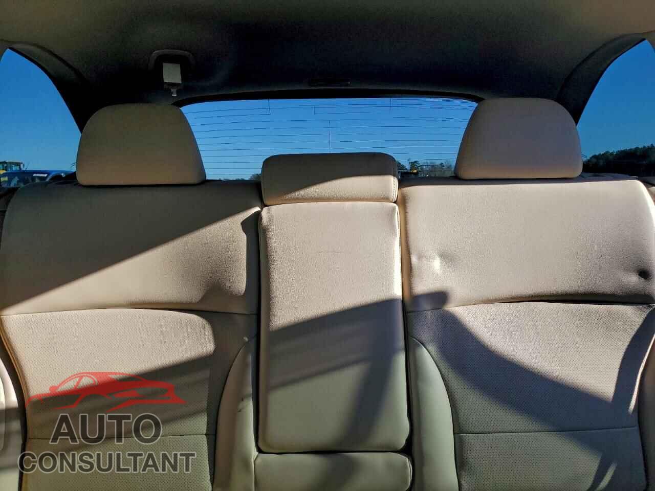SUBARU OUTBACK 2017 - 4S4BSENC9H3310284