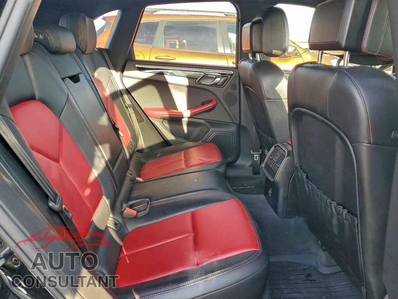 PORSCHE MACAN 2017 - WP1AB2A59HLB19369