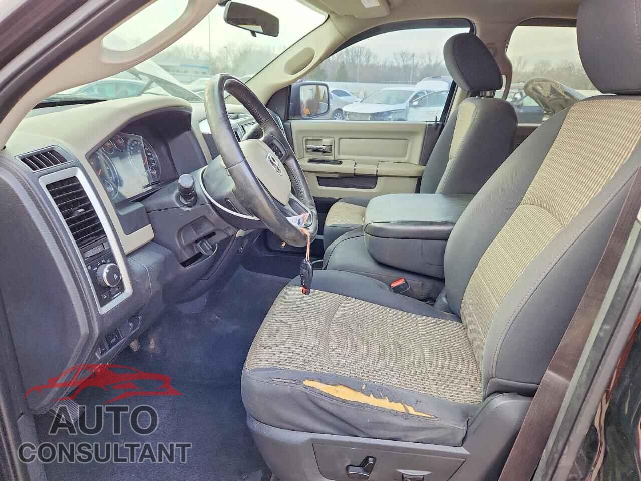 DODGE RAM 1500 2012 - 1C6RD7LT2CS185436