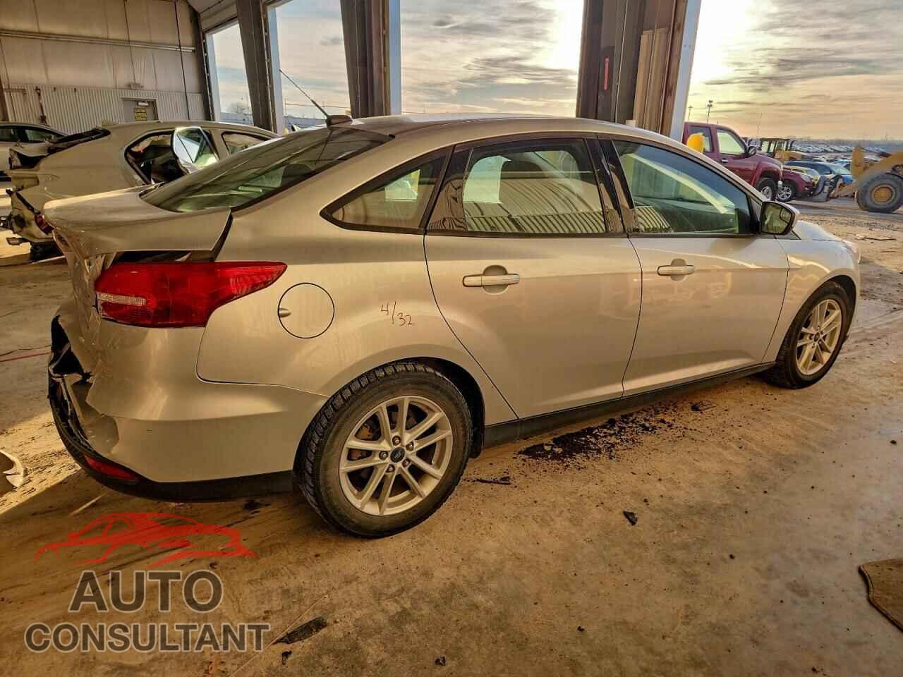 FORD FOCUS 2018 - 1FADP3FEXJL277875