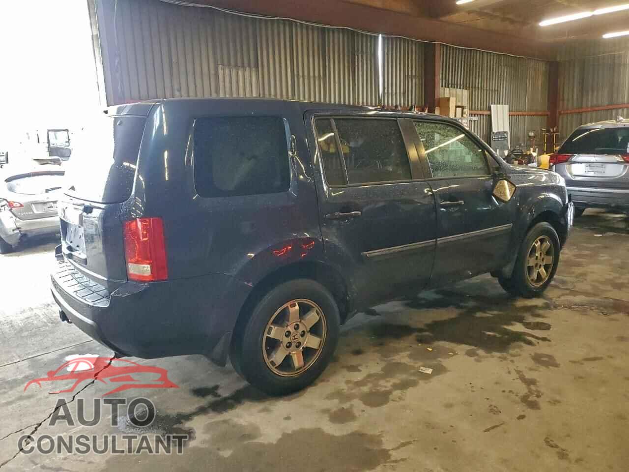 HONDA PILOT 2011 - 5FNYF3H25BB046548