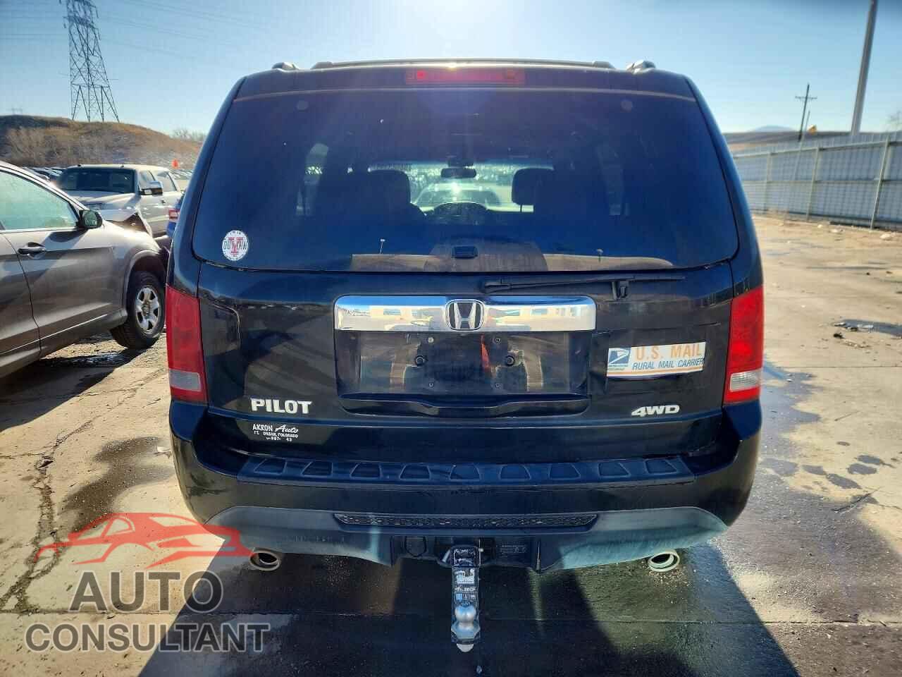 HONDA PILOT 2013 - 5FNYF4H51DB044654