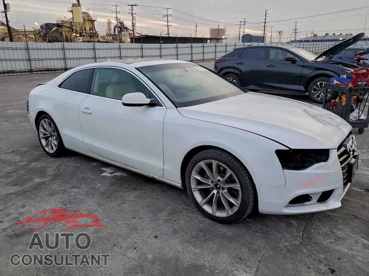 AUDI A5 2013 - WAULFAFR1DA066450