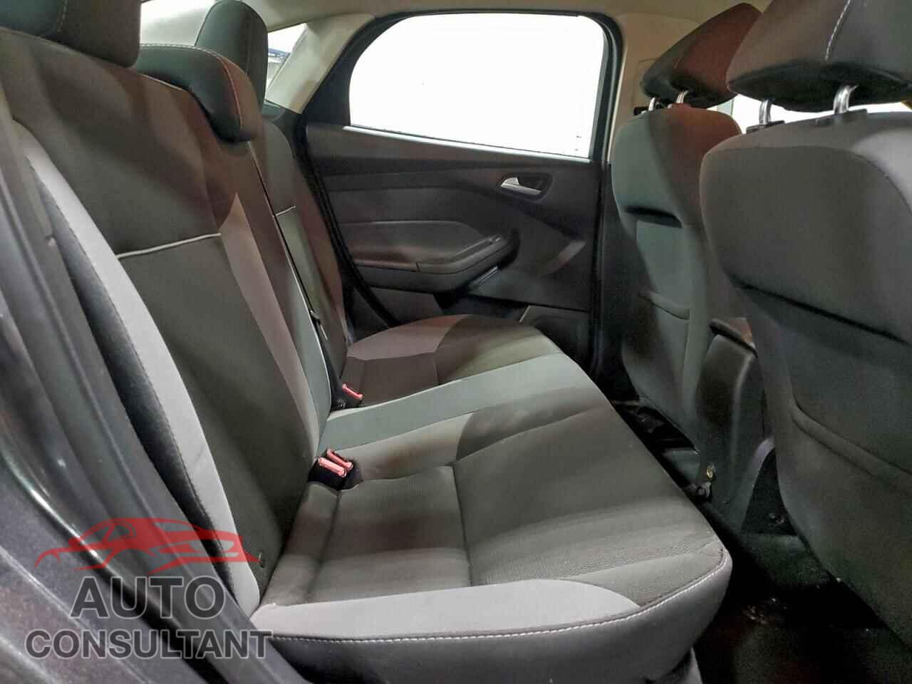 FORD FOCUS 2013 - 1FADP3F2XDL253392