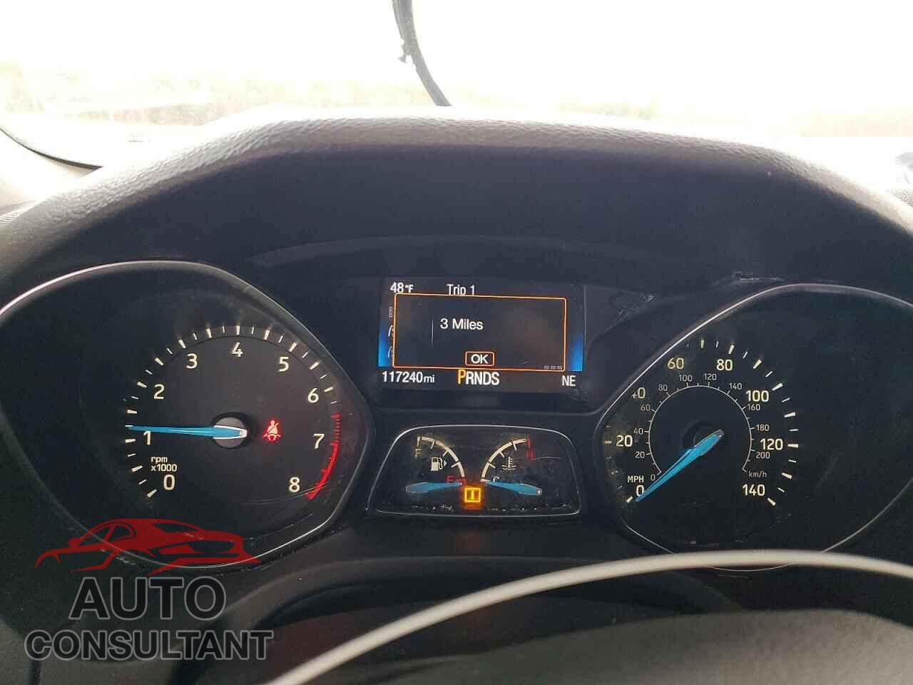 FORD FOCUS 2017 - 1FADP3M22HL248373