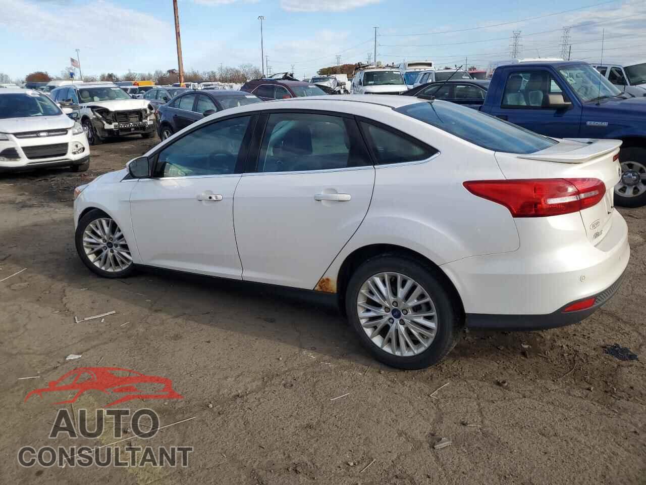 FORD FOCUS 2017 - 1FADP3J20HL313421