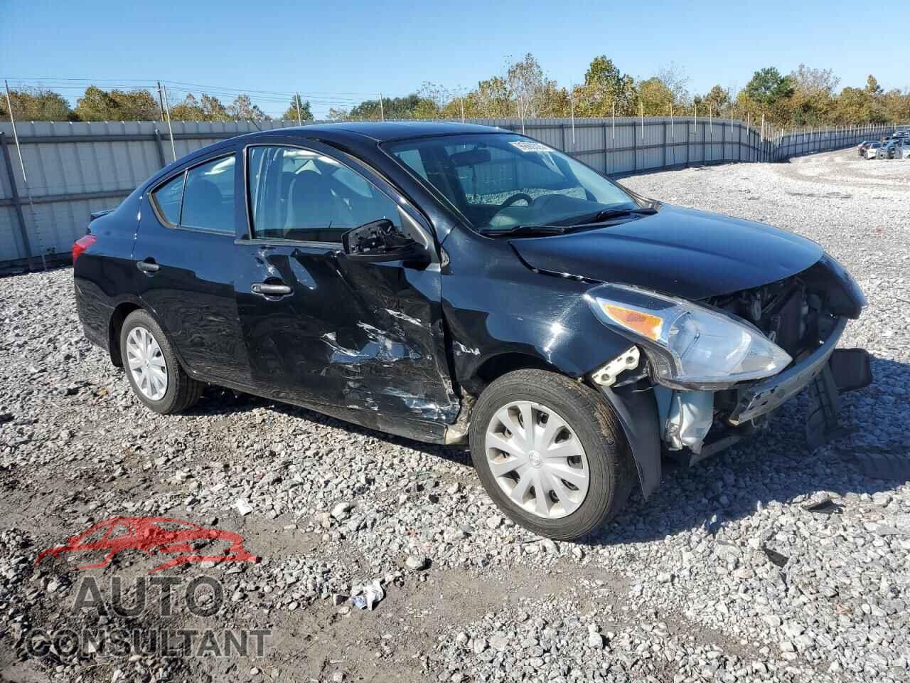 NISSAN VERSA 2017 - 3N1CN7AP3HL907930