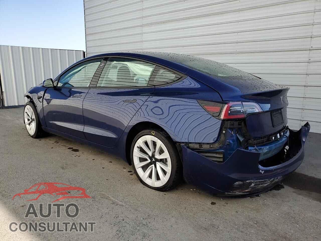 TESLA MODEL 3 2022 - 5YJ3E1EA8NF304448