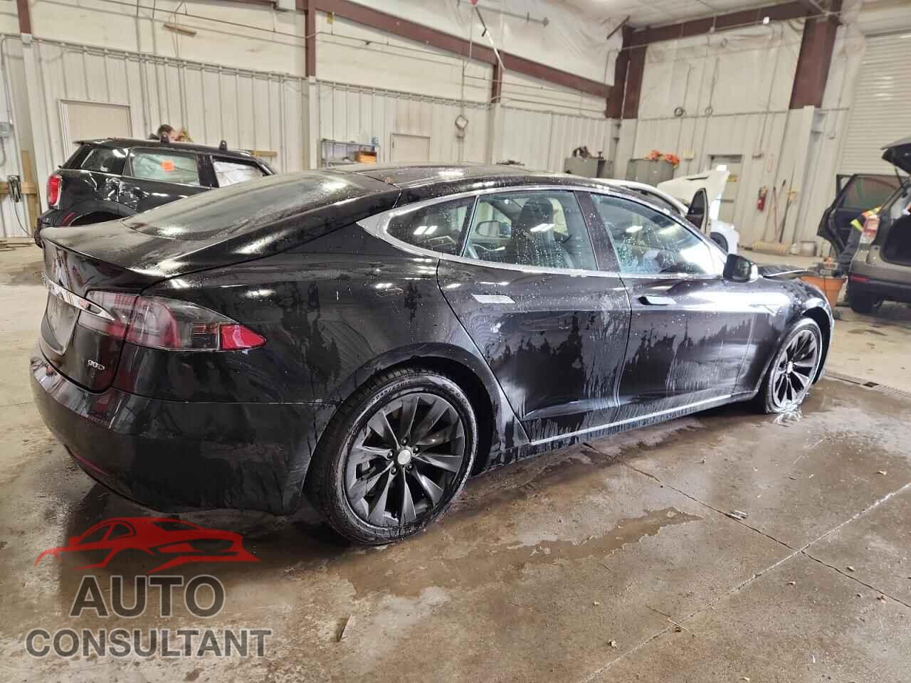 TESLA MODEL S 2016 - 5YJSA1E29GF138525