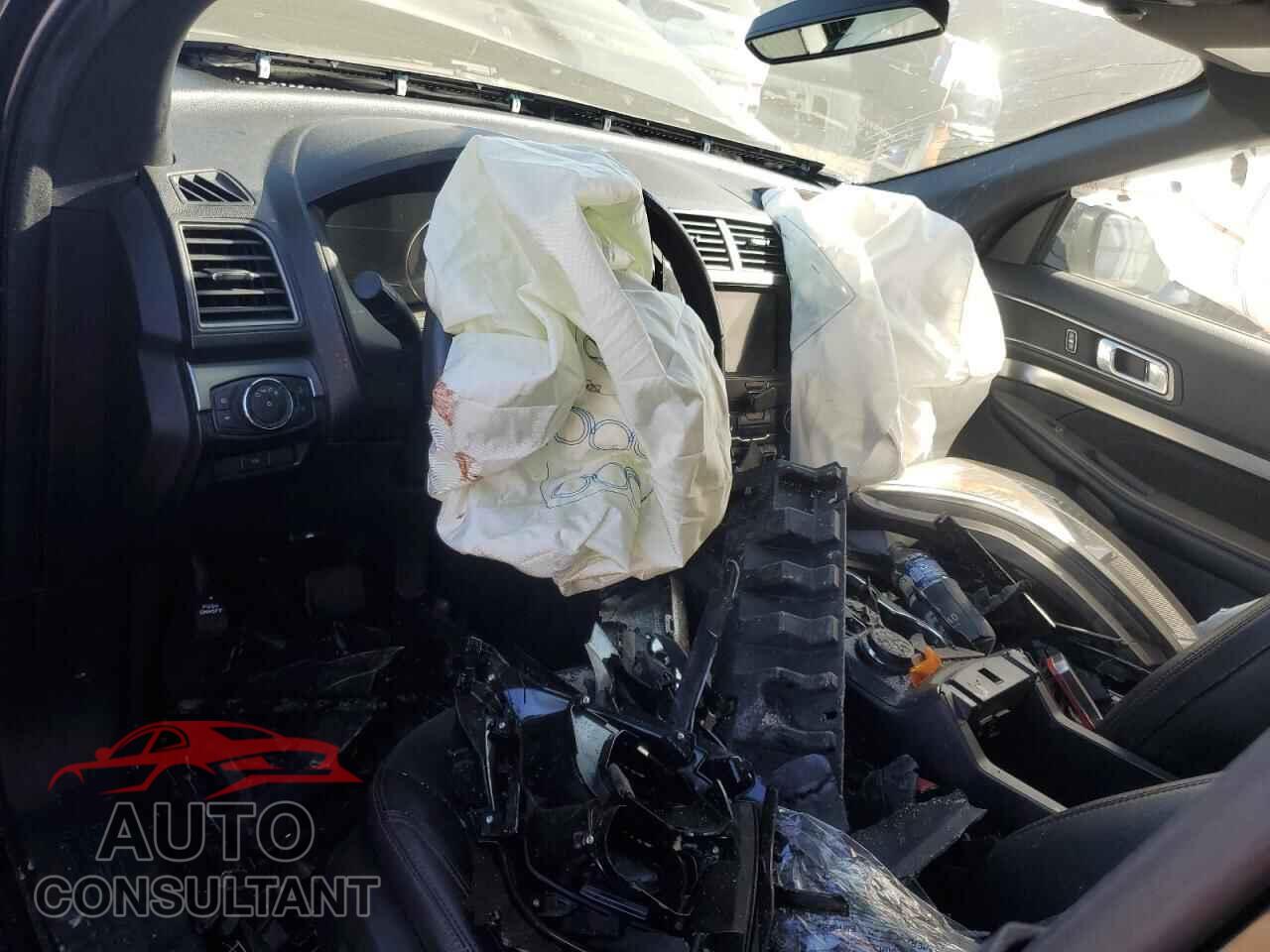 FORD EXPLORER 2018 - 1FM5K8D80JGB14017