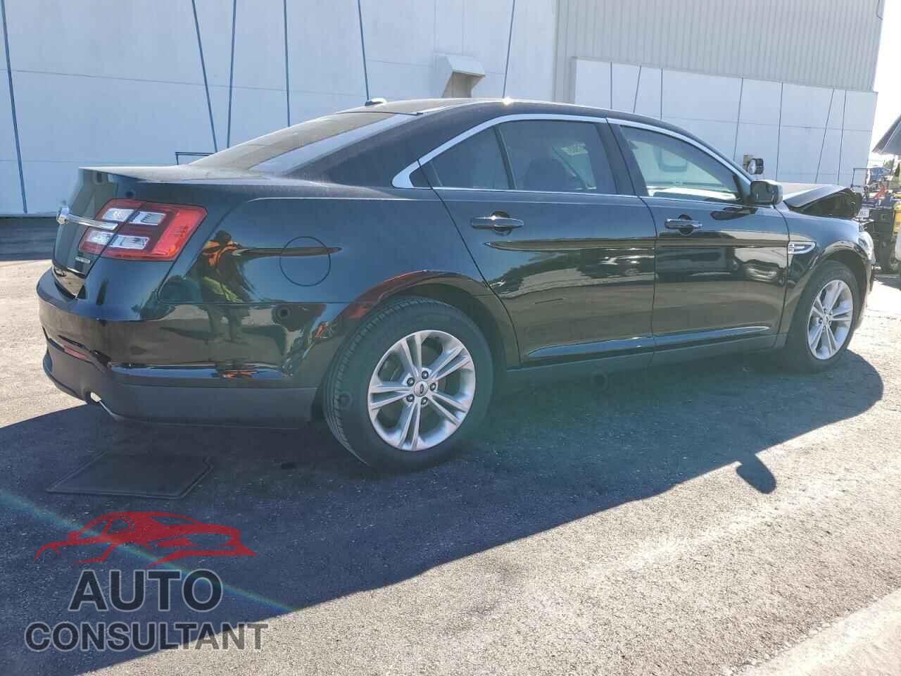 FORD TAURUS 2017 - 1FAHP2D87HG118209
