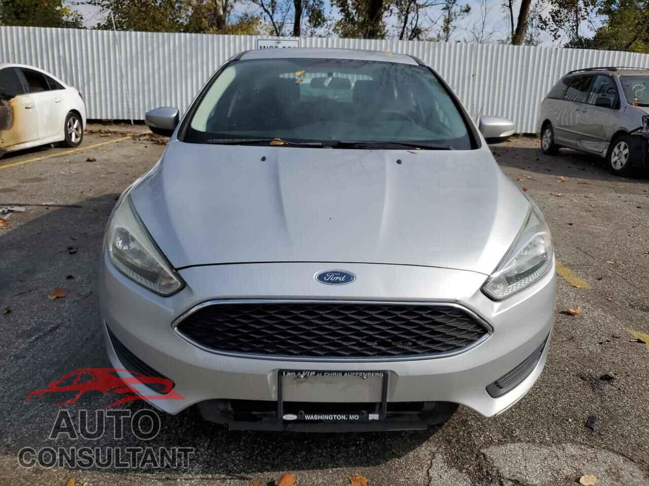 FORD FOCUS 2015 - 1FADP3K26FL363347