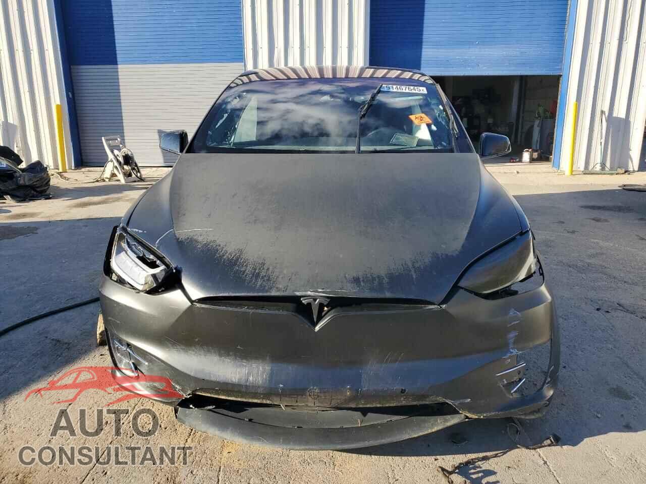 TESLA MODEL X 2020 - 5YJXCBE46LF283992