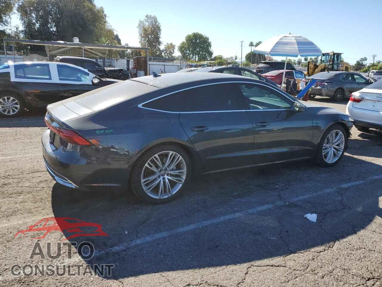 AUDI A7 2019 - WAUR2AF23KN123617