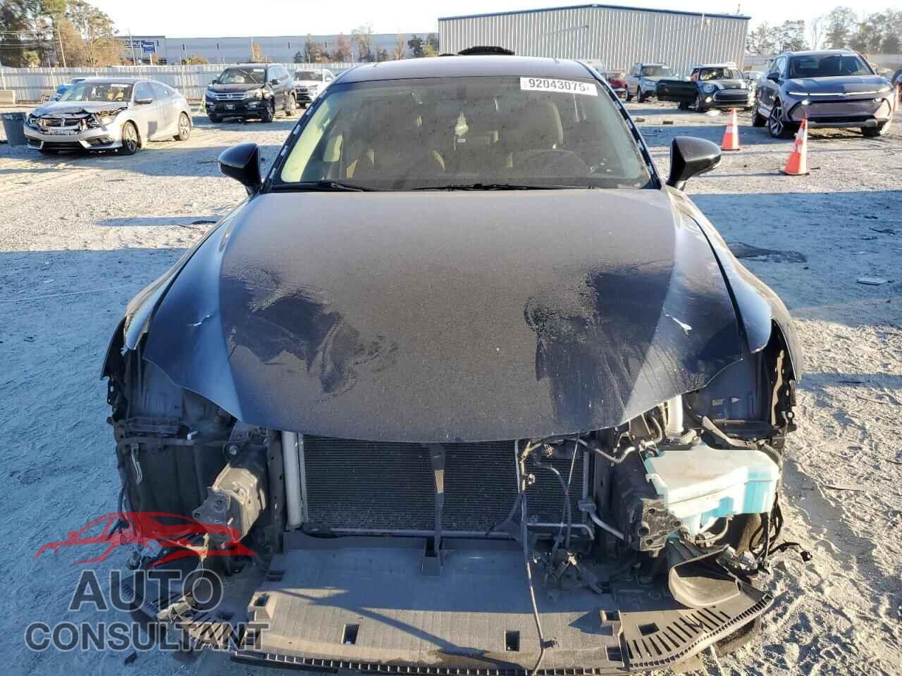 LEXUS IS 2014 - JTHCF1D27E5009705