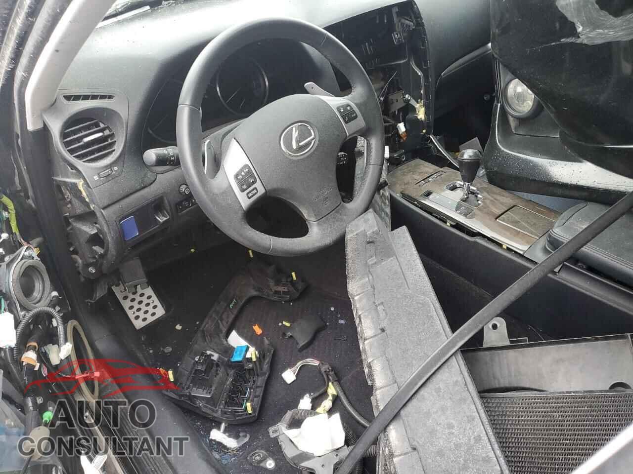 LEXUS IS 2011 - JTHBF5C27B5149687