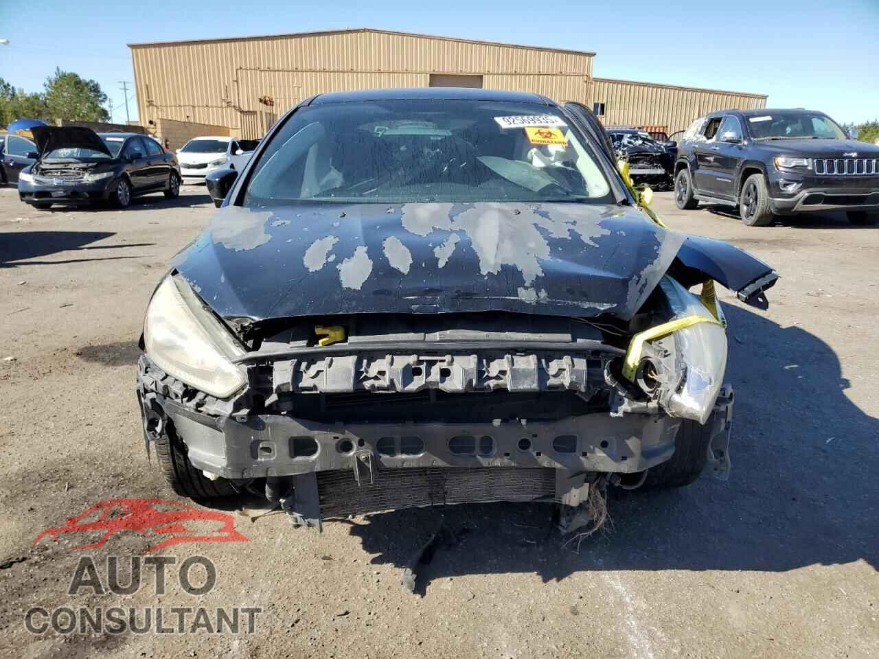 FORD FOCUS 2017 - 1FADP3F27HL336624