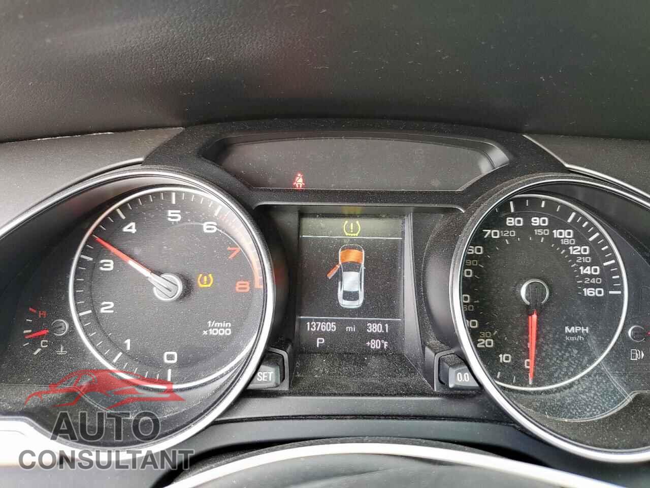 AUDI A5 2013 - WAULFAFR4DA046533