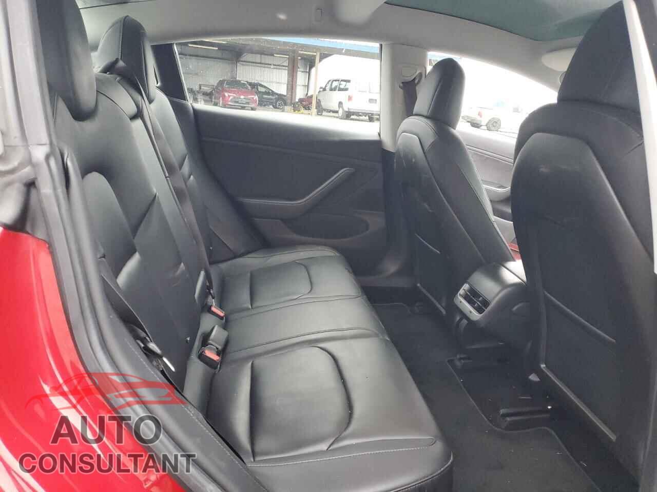 TESLA MODEL 3 2018 - 5YJ3E1EA7JF013594