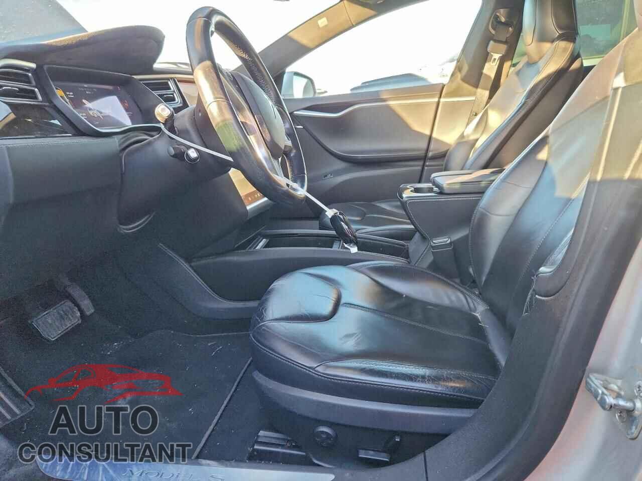 TESLA MODEL S 2015 - 5YJSA1H2XFF081620