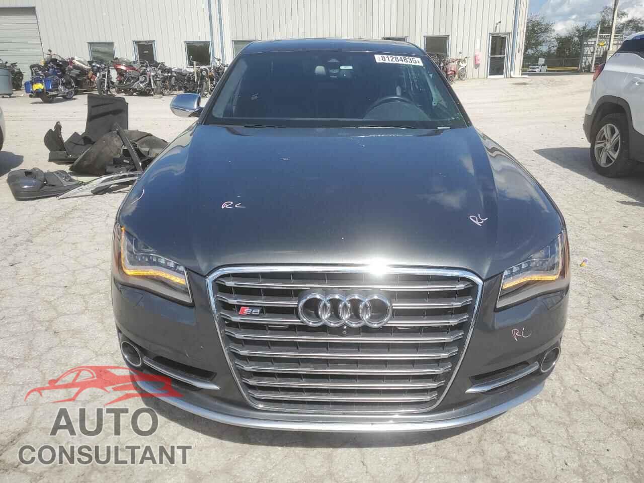 AUDI S8 2014 - WAUD2AFD2EN009155