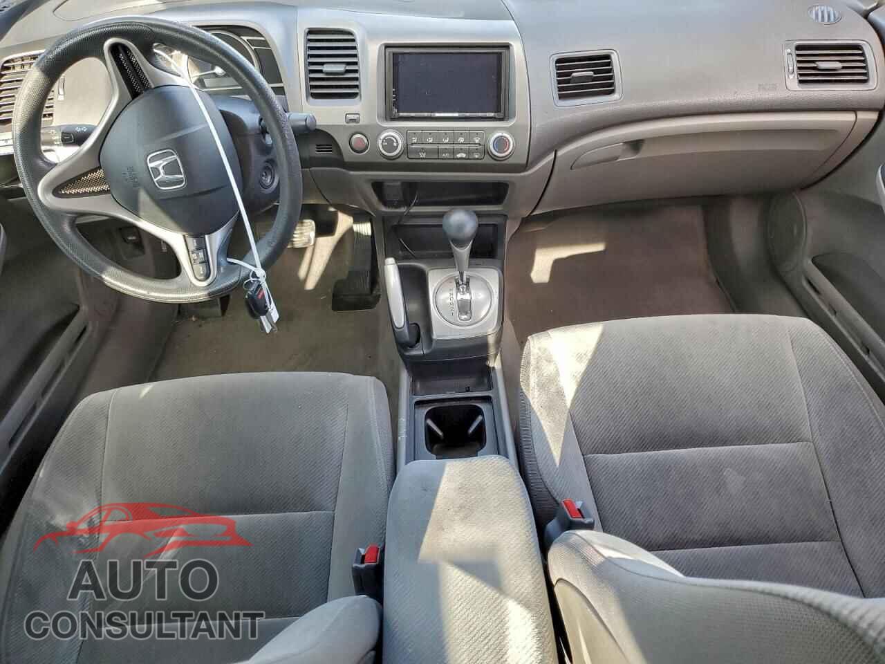 HONDA CIVIC 2010 - 19XFA1F5XAE045620