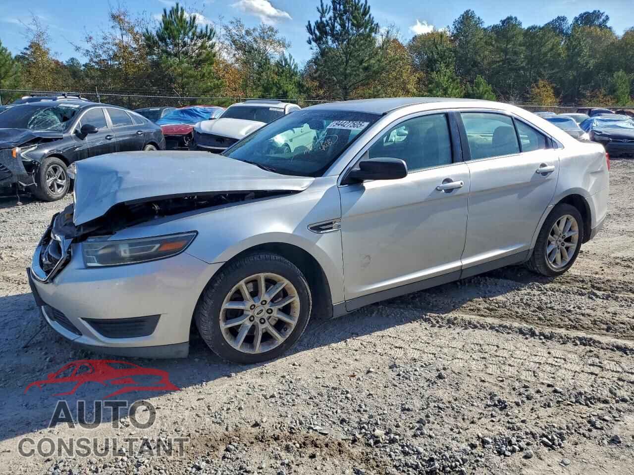 FORD TAURUS 2015 - 1FAHP2D9XFG126441