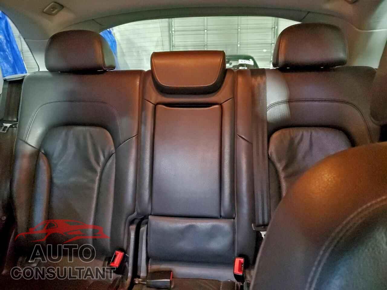 AUDI Q5 2015 - WA1CFAFP5FA100940