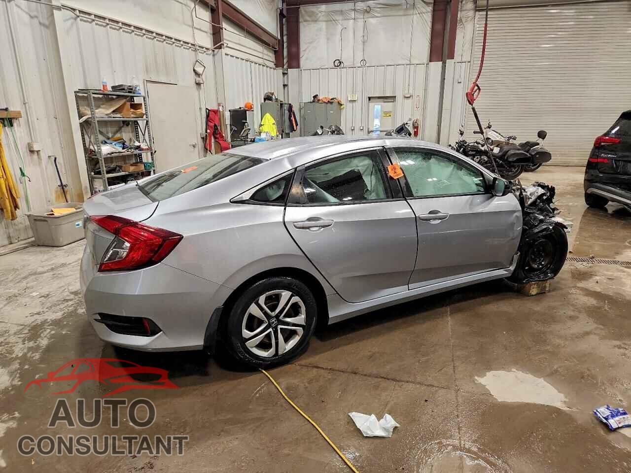 HONDA CIVIC 2018 - 19XFC2F51JE035283