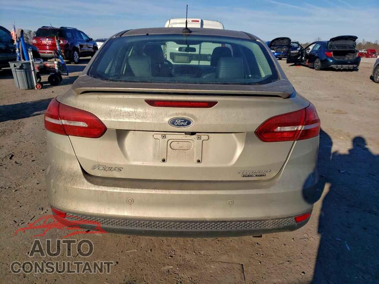 FORD FOCUS 2015 - 1FADP3J24FL362358