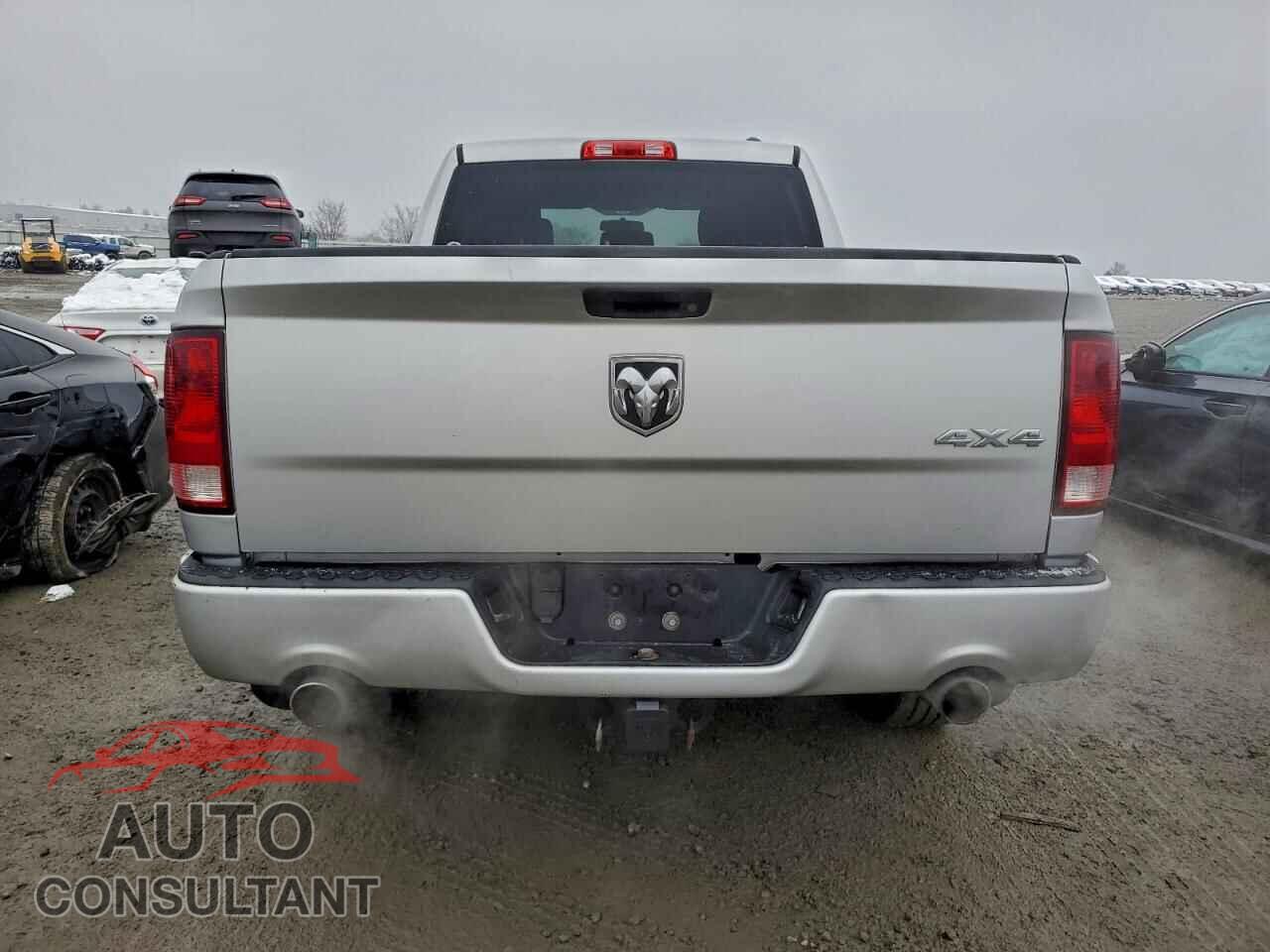 DODGE RAM 1500 2012 - 1C6RD7FT8CS264847