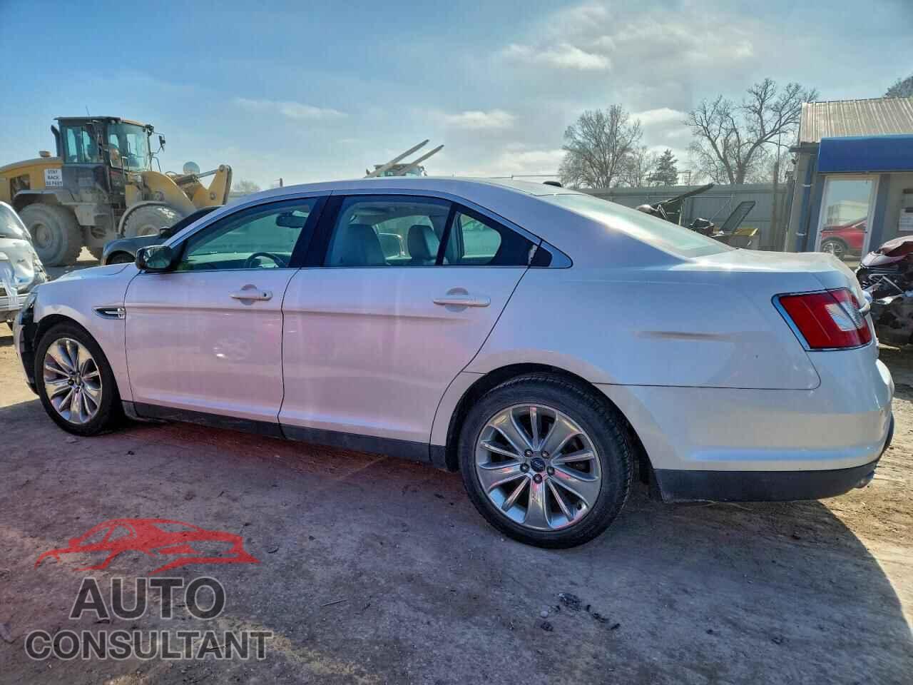 FORD TAURUS 2011 - 1FAHP2JW8BG155442