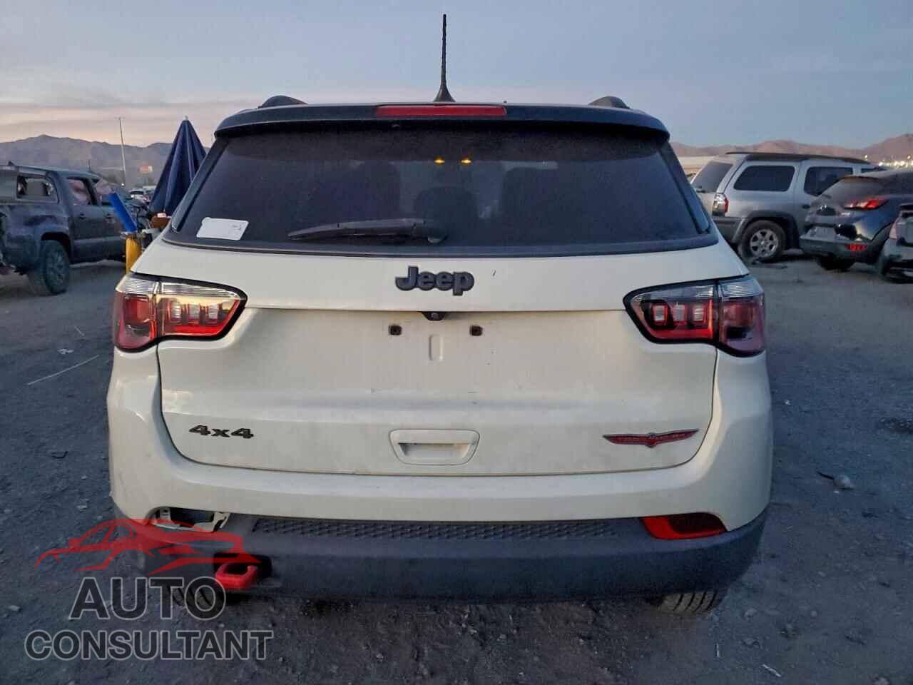 JEEP COMPASS 2020 - 3C4NJDDB9LT166921