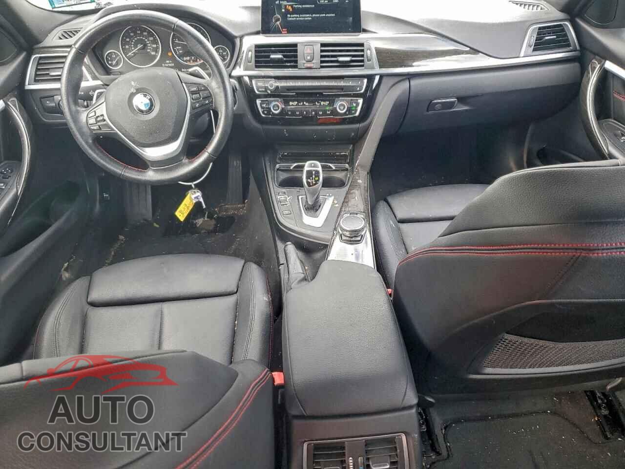 BMW 3 SERIES 2016 - WBA8E3G59GNU02603