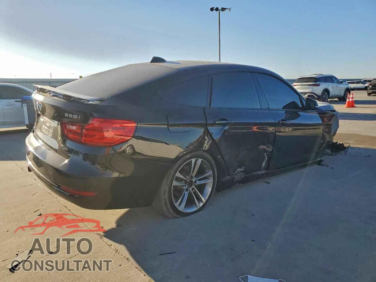 BMW 3 SERIES 2015 - WBA3X5C56FD561492