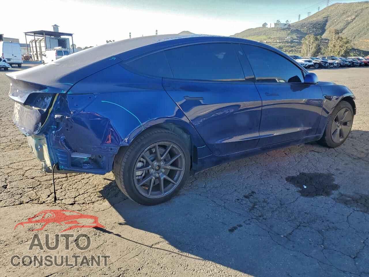 TESLA MODEL 3 2023 - 5YJ3E1EA5PF711579