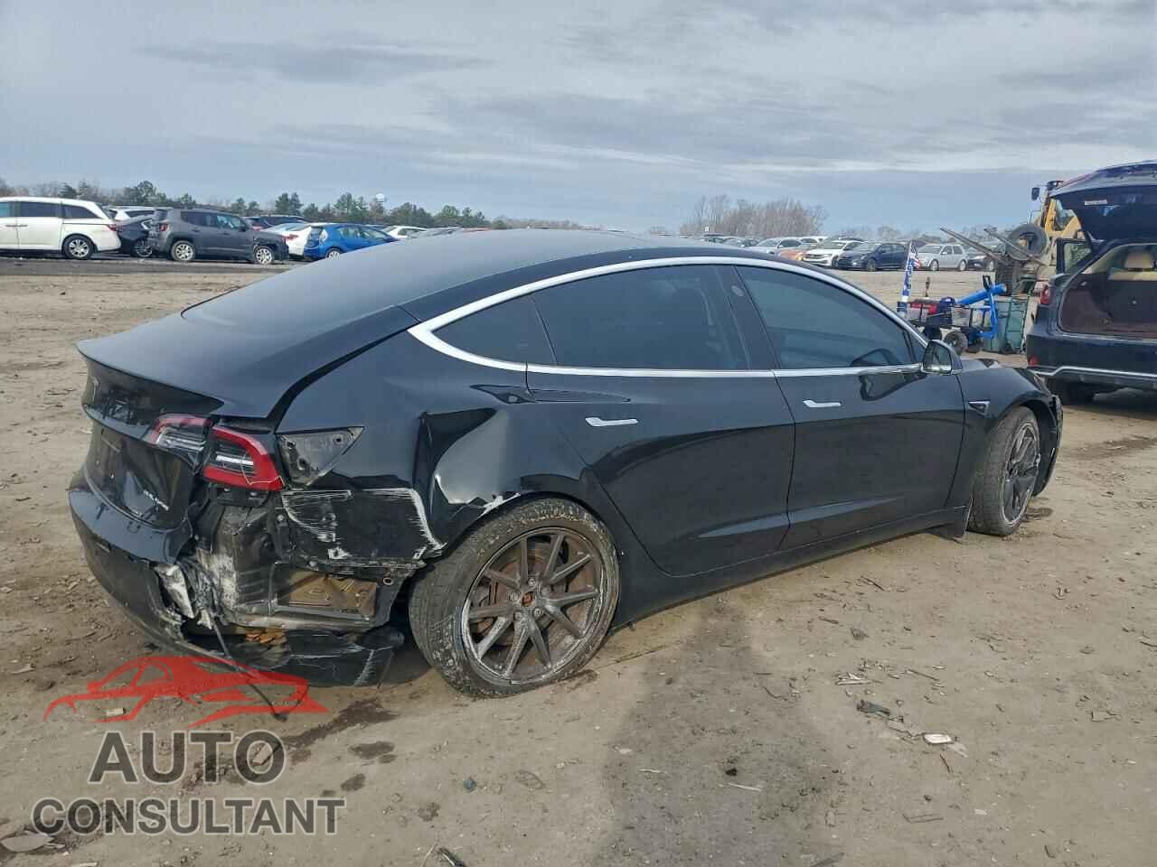 TESLA MODEL 3 2018 - 5YJ3E1EB2JF113630