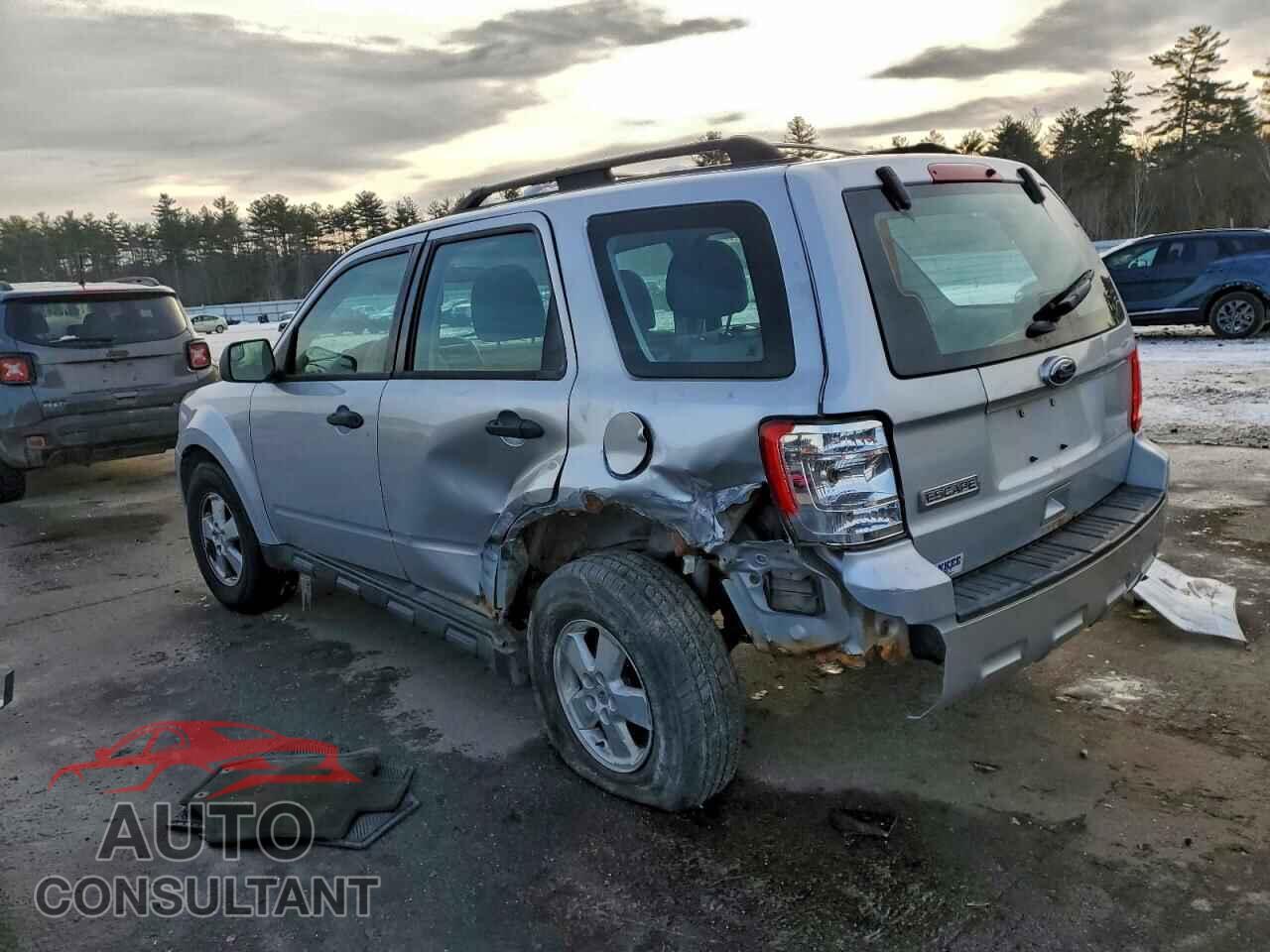 FORD ESCAPE 2011 - 1FMCU9C74BKC61164
