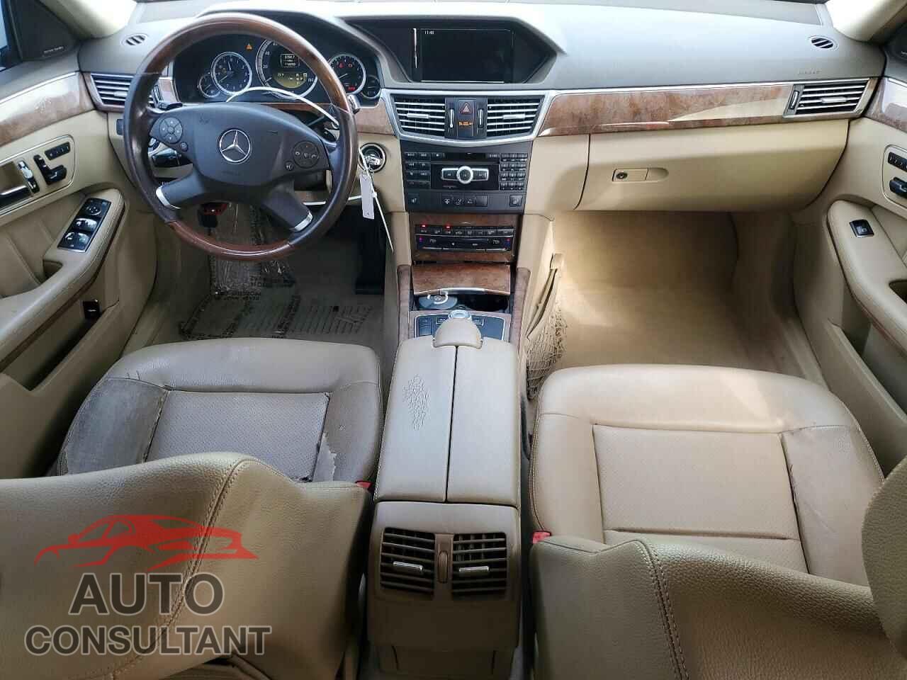 MERCEDES-BENZ E-CLASS 2012 - WDDHF5KB8CA624470