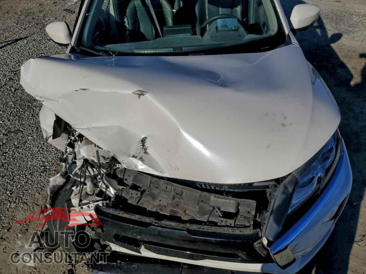 MITSUBISHI ECLIPSE 2018 - JA4AT5AA1JZ042376
