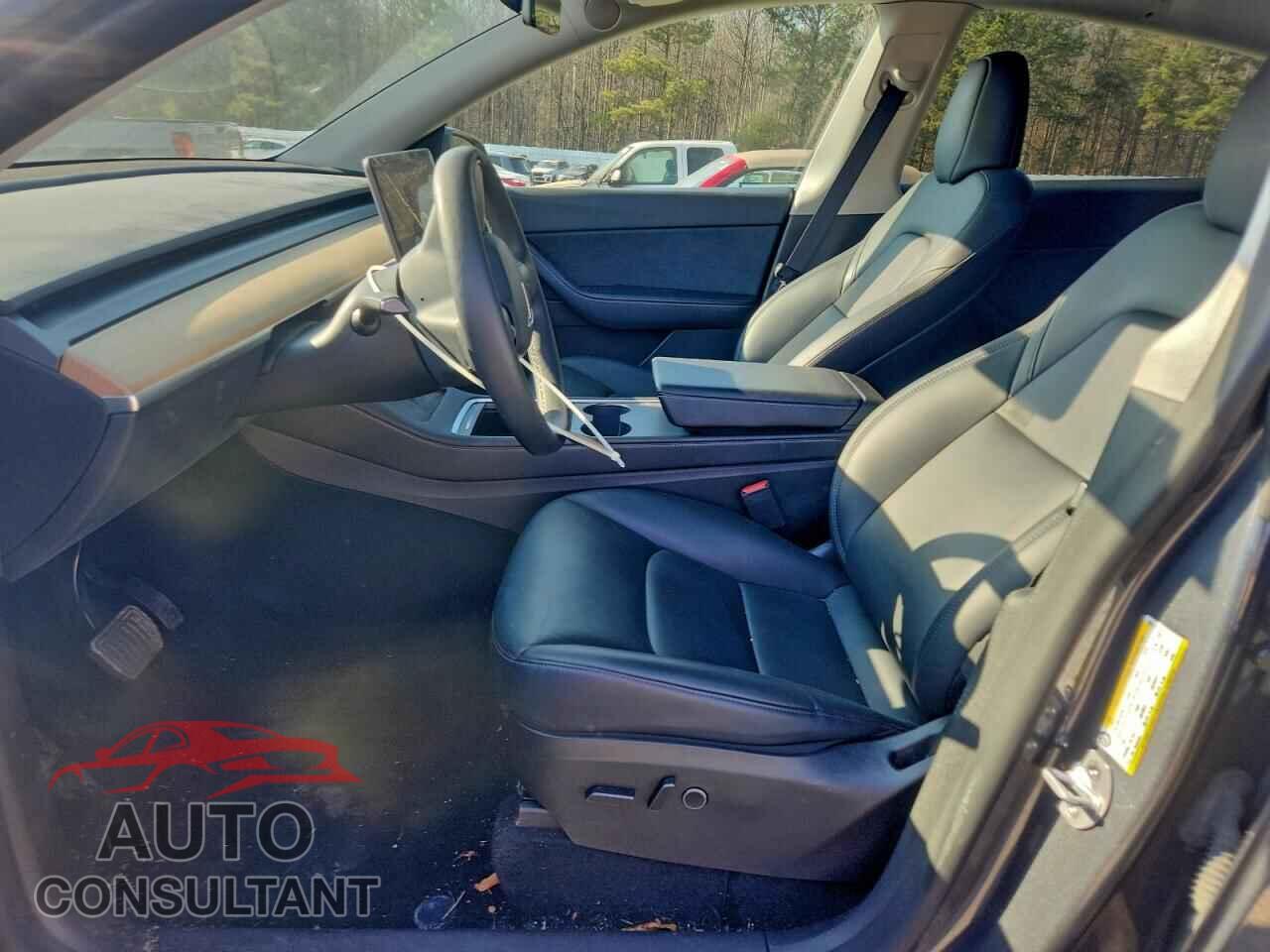 TESLA MODEL Y 2022 - 7SAYGDEE4NA005656