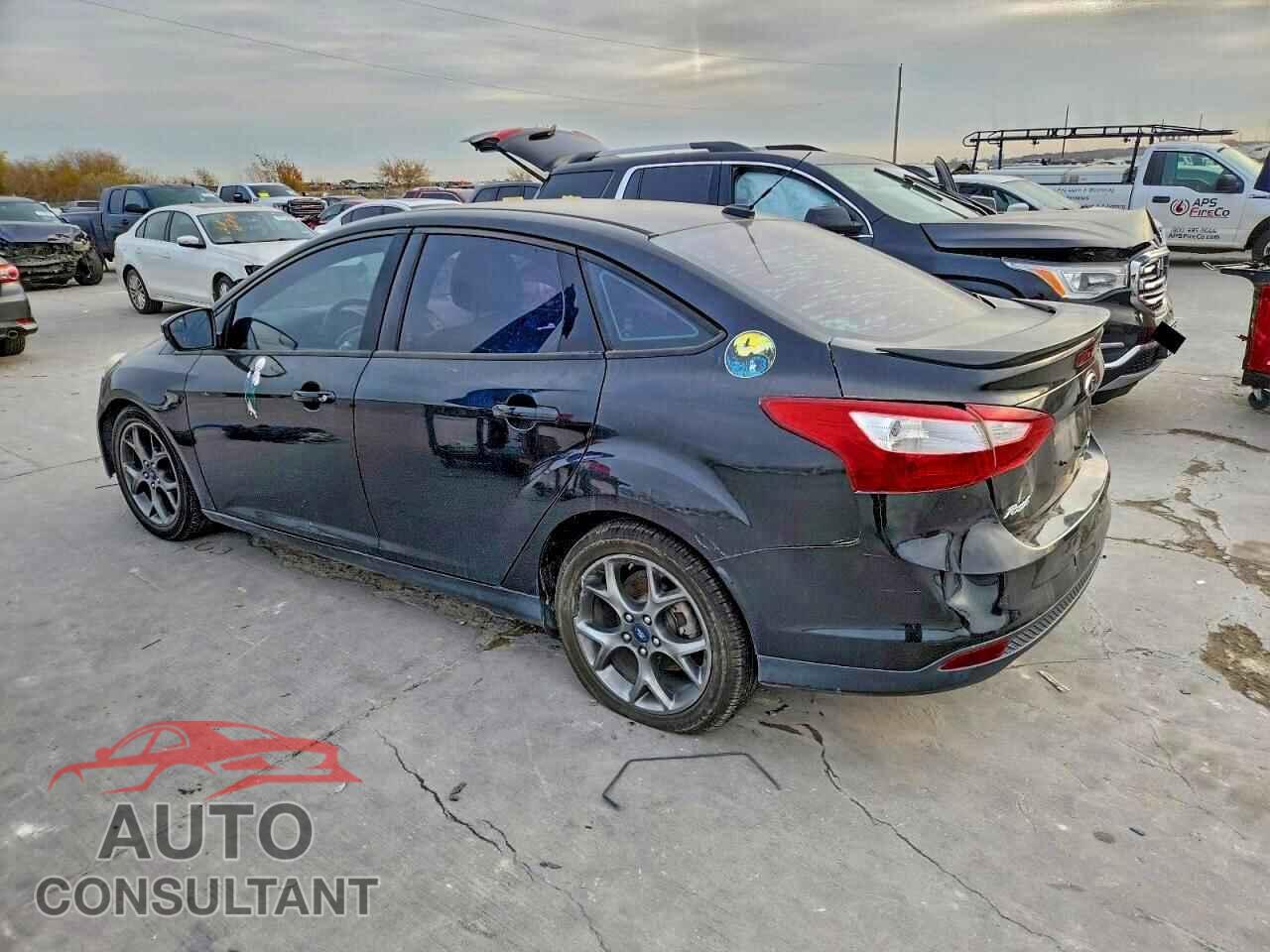 FORD FOCUS 2014 - 1FADP3F2XEL161524