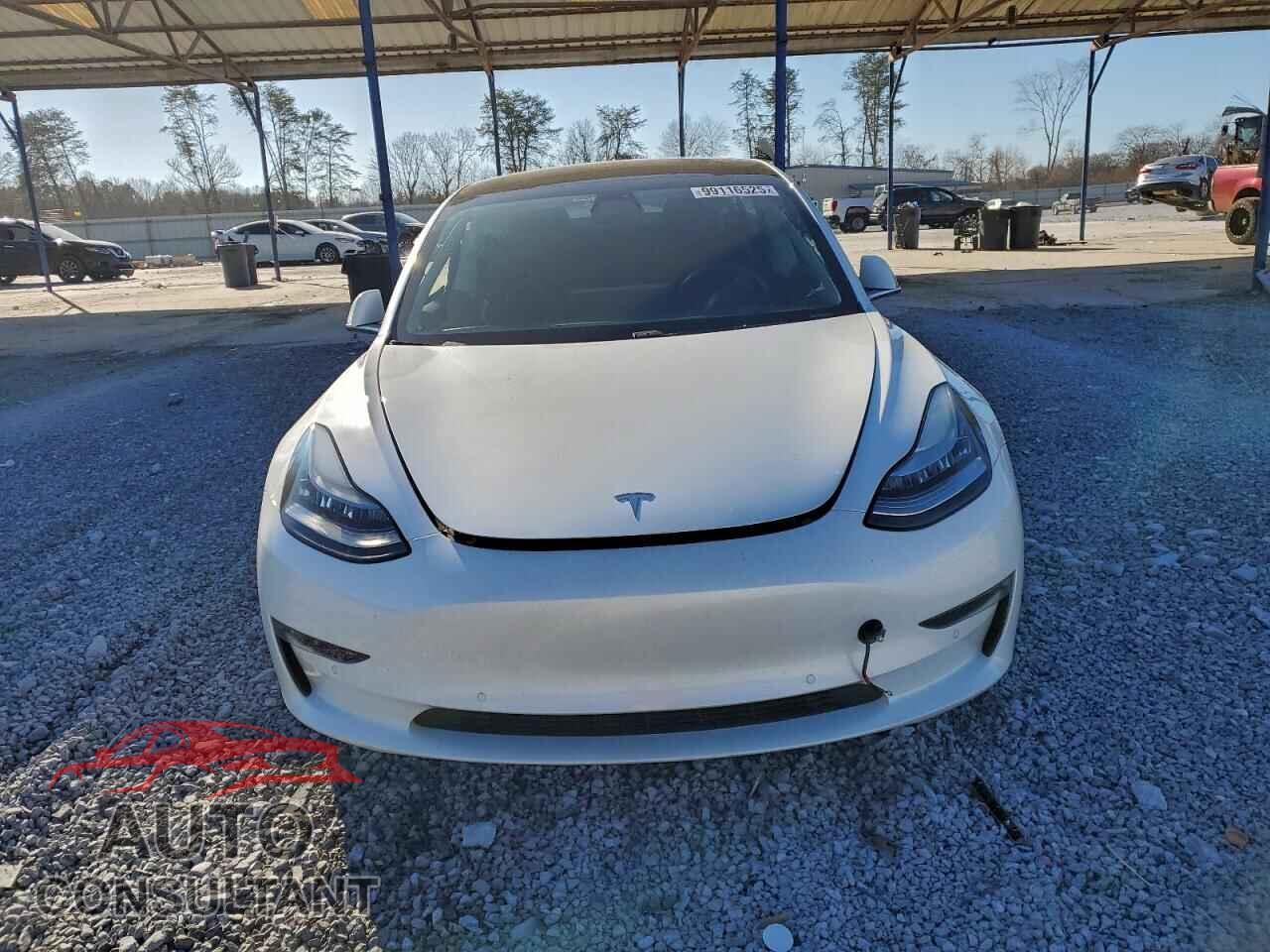 TESLA MODEL 3 2019 - 5YJ3E1EB2KF454138