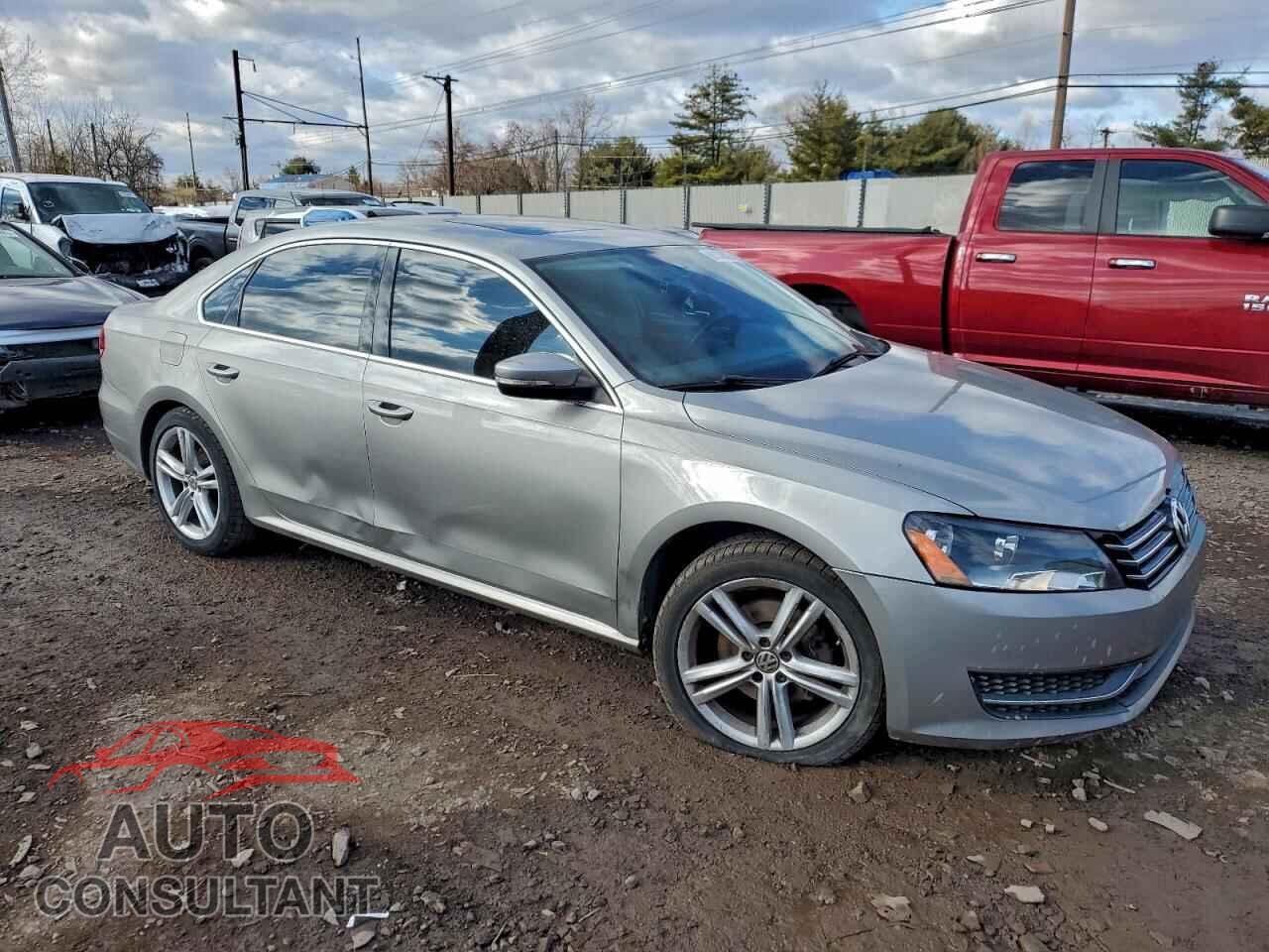 VOLKSWAGEN PASSAT 2014 - 1VWBP7A36EC002408