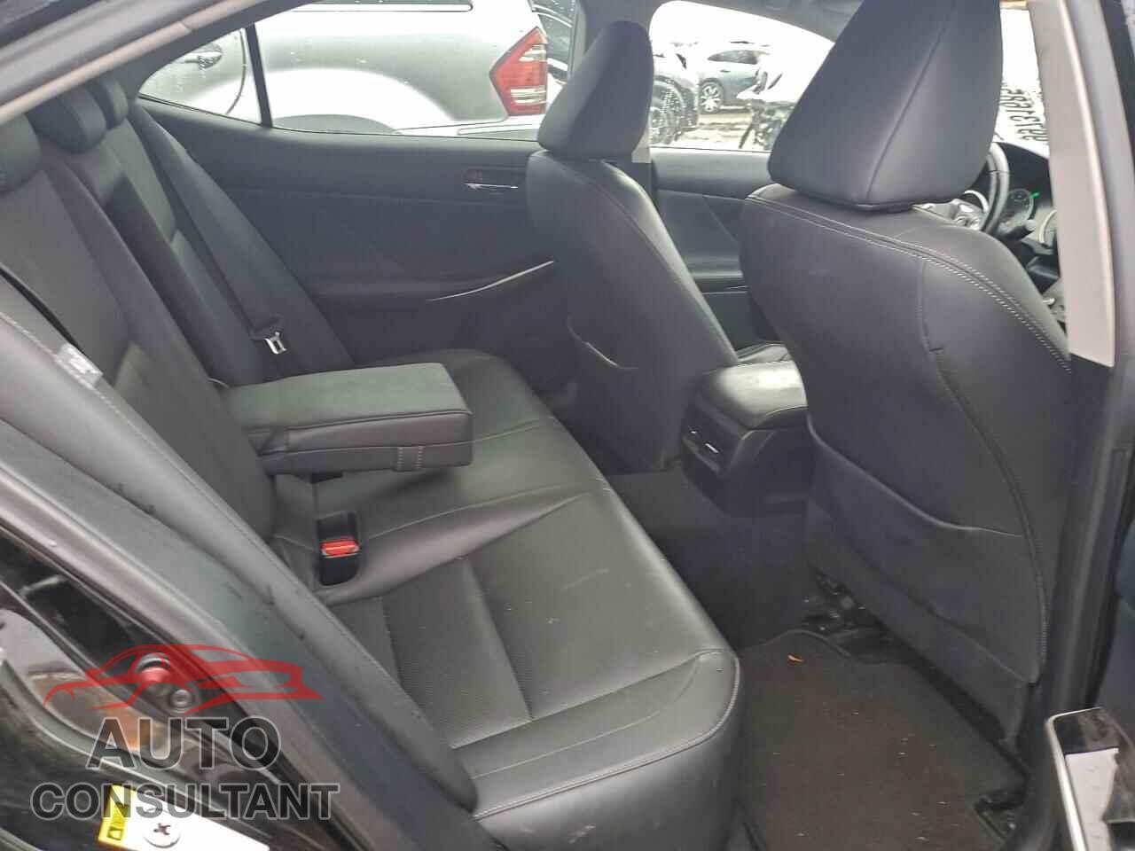 LEXUS IS 2016 - JTHCM1D22G5010852
